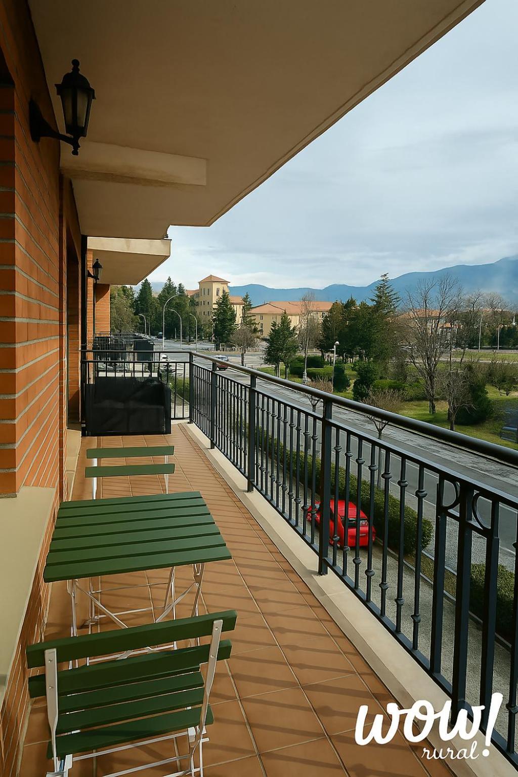 Apartamento O Mon Sabiñánigo Zewnętrze zdjęcie